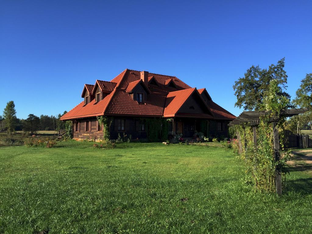 Dwor Labedzie W Kiermusach Kiermusy Экстерьер фото