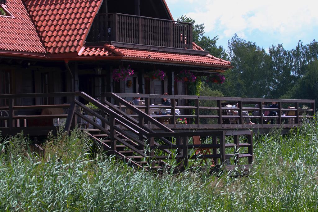 Dwor Labedzie W Kiermusach Kiermusy Экстерьер фото