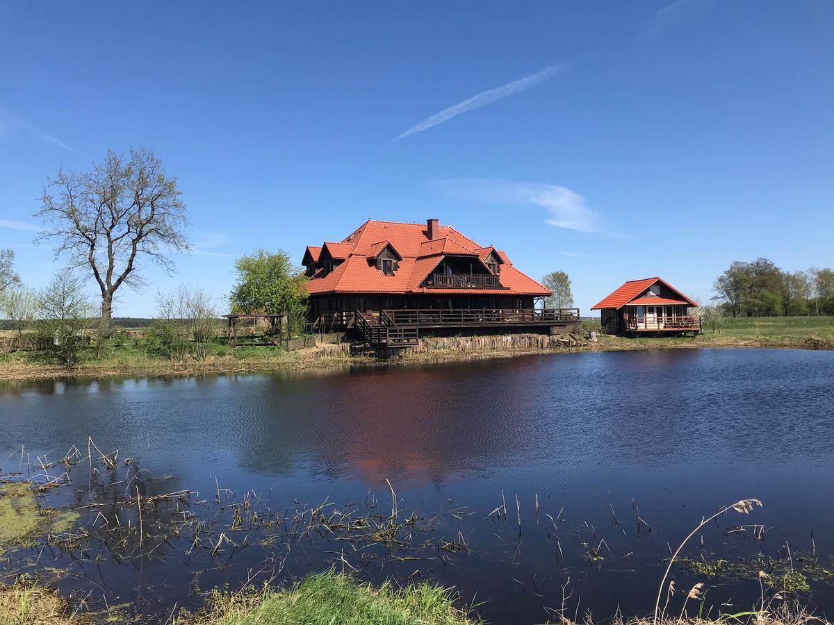 Dwor Labedzie W Kiermusach Kiermusy Экстерьер фото
